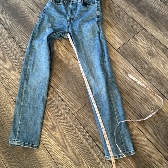 Levi’s wedgie Classic Blue Women's Jeans - Picture 6 of 11